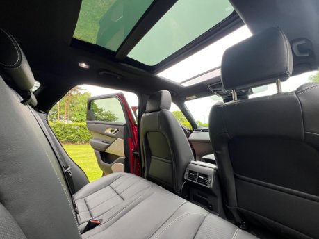 Land Rover Range Rover Velar EDITION MHEV 19