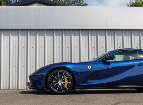 Ferrari 812 Superfast 20