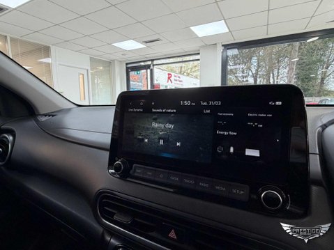 Hyundai KONA 1.6 h-GDi Premium DCT Euro 6 (s/s) 5dr 80