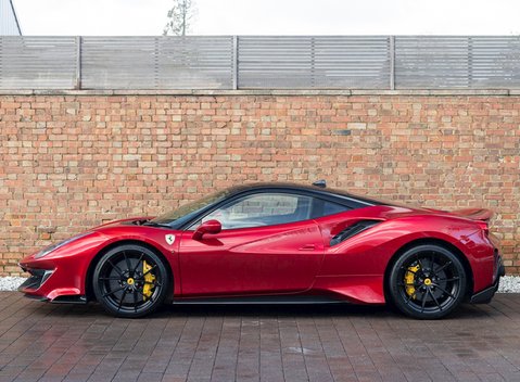 Ferrari 488 Pista 2