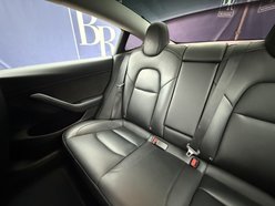 Tesla Model 3 Saloon 4dr Electric Auto RWD (241 bhp) 27