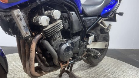 Yamaha FZS 2003 HIGH MILES RUNNING PROJECT BIKE SPARES OR REPAIR 600CC 13