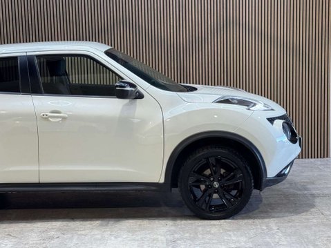 Nissan Juke 1.6 Juke N-Connecta CVT 5dr 19