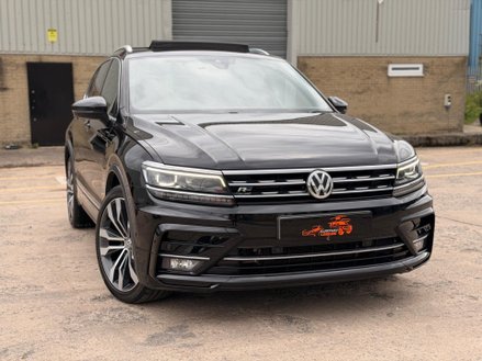 Volkswagen Tiguan 2.0 TDI R-Line DSG 4Motion Euro 6 (s/s) 5dr