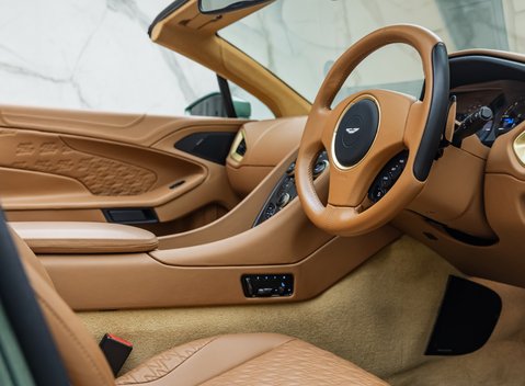 Aston Martin Vanquish Zagato Speedster 11