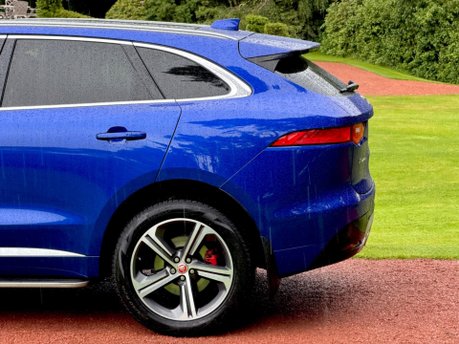 Jaguar F-Pace I V6 S AWD 12