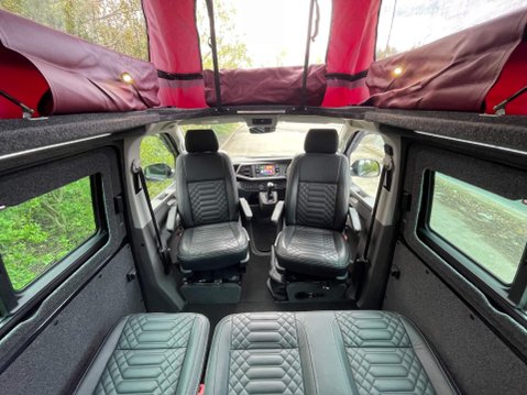 Volkswagen Transporter 2.0 TDI T32 Highline Crew Van DSG FWD SWB Euro 6 (s/s) 5dr 16