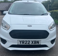 Ford Transit Courier LIMITED L1 EURO 6 VAN 3