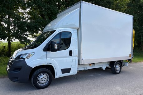 Citroen Relay 35 L3 130ps Luton with Tail Lift - Air Con