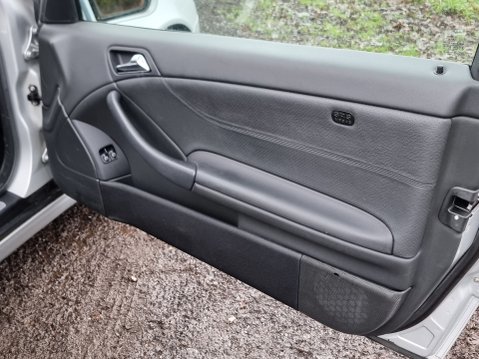 Mercedes-Benz C Class C180 KOMPRESSOR SE SPORTS 17