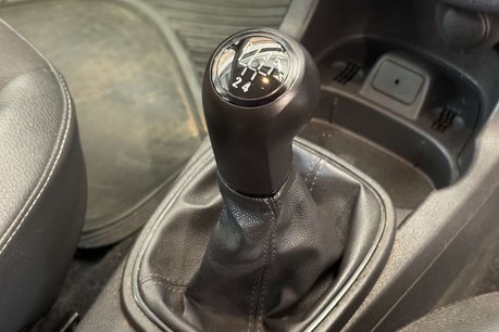 Vauxhall Corsa 1.2 16V Active Hatchback 5dr Petrol Manual Euro 5 (A/C) (85 ps) 38