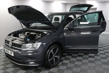 Volkswagen Tiguan SE NAV TSI 15