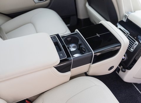 Land Rover Range Rover 4.4 SDV8 Autobiography 18