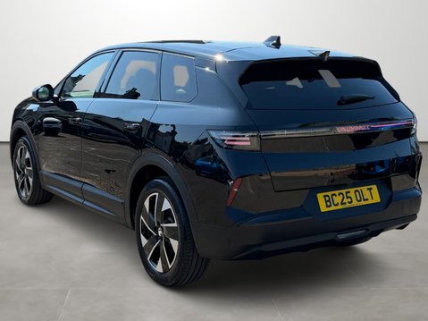 Vauxhall Grandland 1.2 Hybrid 145 Ultimate 5dr e-DCT6 [Fixed Roof] 3