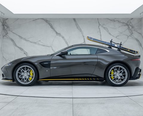 Aston Martin Vantage 007 Edition