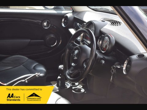 Mini Clubman 1.6 Cooper Clubman 5dr 29