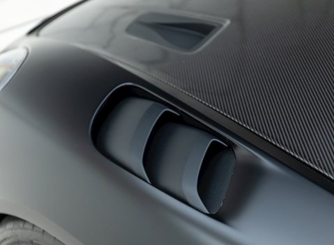 Porsche Cayman GT4 RS (718) 29