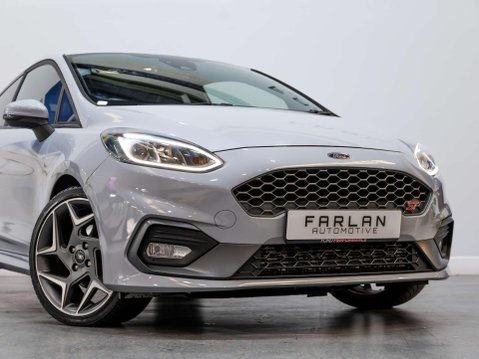 Ford Fiesta 1.5T EcoBoost ST-3 Hatchback 3dr Petrol Manual Euro 6 (200 ps) 11