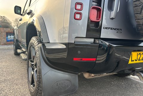 Land Rover Defender 110 D300 Hard Top HSE with Rear Seat Conversion - Black Pack 25