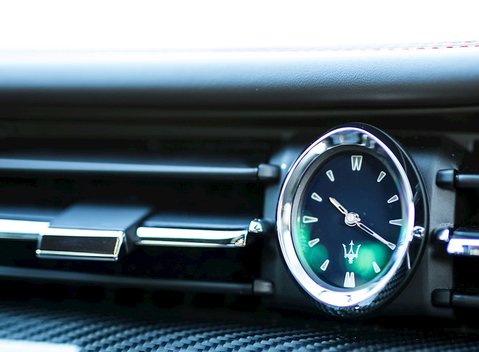 Maserati Quattroporte DV6 18