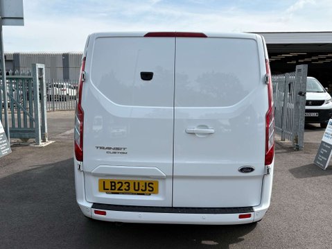Ford Transit Custom 2.0 300 EcoBlue Limited Panel Van 5dr Diesel Manual L2 H1 Euro 6 (s/s) (130 27