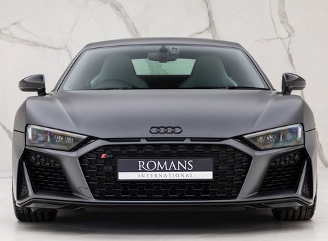 Audi R8 V10 Performance Carbon Black 4