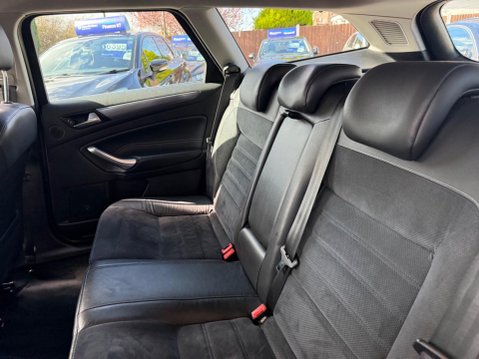 Ford Mondeo 2.0 TDCi Titanium X Euro 5 5dr 22