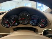 Porsche Cayenne 3.0 TD V6 SUV 5dr Diesel Tiptronic 4WD Euro 5 (s/s) (240 ps) 30