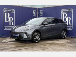 MG MG4 64kWh Trophy Long Range Hatchback 5dr Electric Auto (203 ps) 8