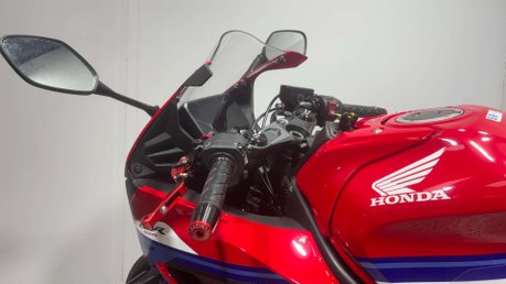 Honda CBR 2024 74 PLATE E-CLUTCH ONLY 240 MILES MOT AUTO 650CC SPORTS BIKE 14