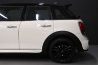 Mini Hatch 1.5 Cooper Sport Auto 5dr 34