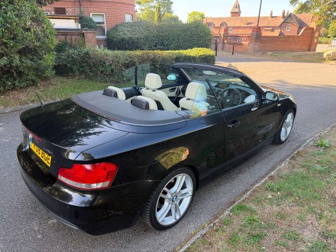 BMW 1 Series 3.0 125i M Sport 2dr 11