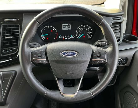 Ford Tourneo Custom 2.0 Tourneo Custom 320 Zetec EcoBlue Auto 4dr 24