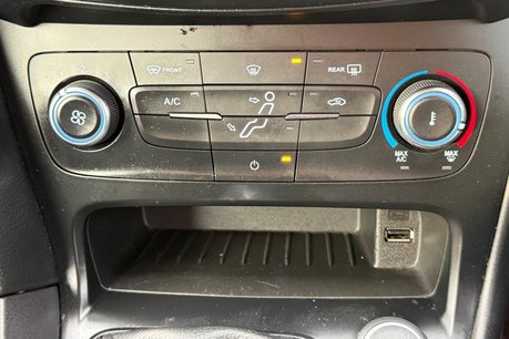 Ford Focus ZETEC S TDCI 34