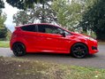 Ford Fiesta ZETEC S RED EDITION 16