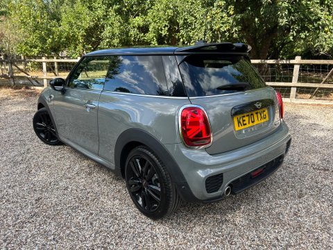 Mini Hatch 1.5 Cooper Sport Steptronic Euro 6 (s/s) 3dr 4