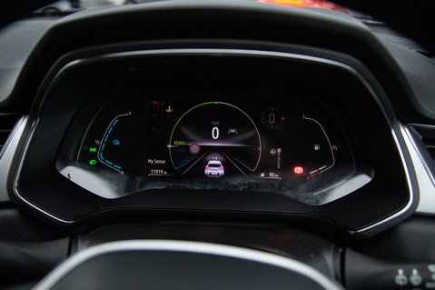 Renault Captur TECHNO E-TECH 15