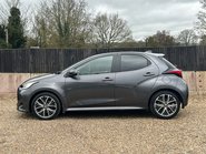 Toyota Yaris EXCEL FHEV 6