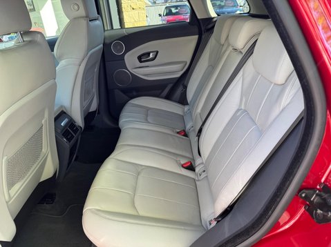 Land Rover Range Rover Evoque TD4 SE TECH 44