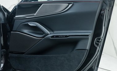 Ferrari Purosangue 33