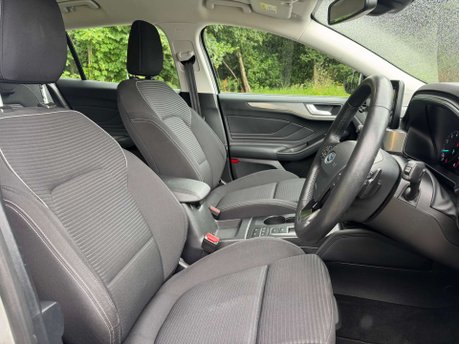 Ford Focus 1.0 Focus Titanium Auto 5dr 20