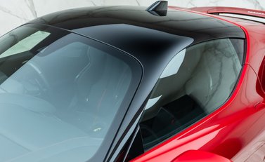 Ferrari SF90 Stradale 30