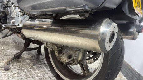 Yamaha FJR1300 2003 GOOD RUNNING SPORTS TOURER PROJECT BIKE 1300CC 7