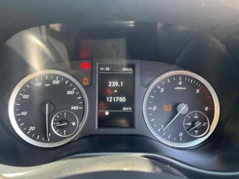 Mercedes-Benz Vito 1.7 Vito 110 CDI LONG WHEEL BASE SPORT STYLING 23
