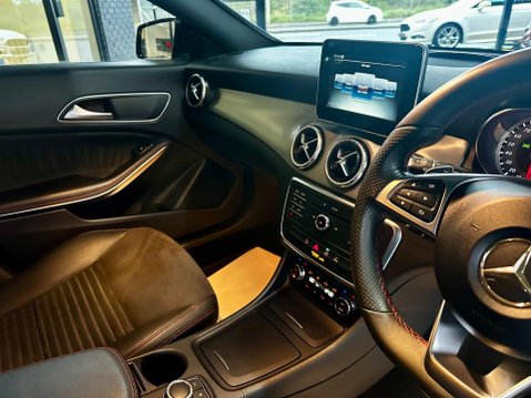 Mercedes-Benz CLA Class 2.1 CLA220d AMG Sport Shooting Brake 7G-DCT Euro 6 (s/s) 5dr 33