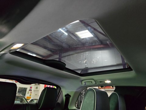 Land Rover Discovery 3.0 TD V6 HSE Luxury Auto 4WD Euro 6 (s/s) 5dr 21