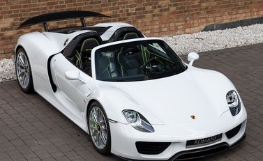 Porsche 918 Spyder 8