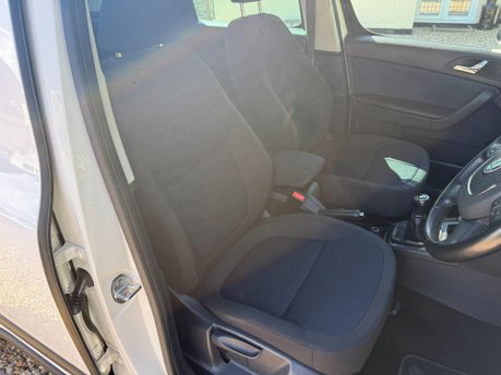 Skoda Yeti 2.0 TDI SE 4WD Euro 5 5dr 21