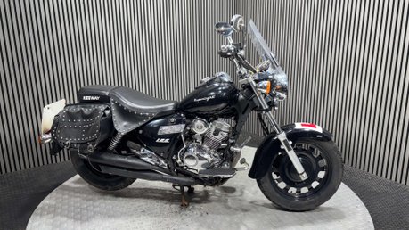 Keeway Superlight 125 2017 RUNNING PROJECT CRUISER BIKE 125CC LEARNER 3