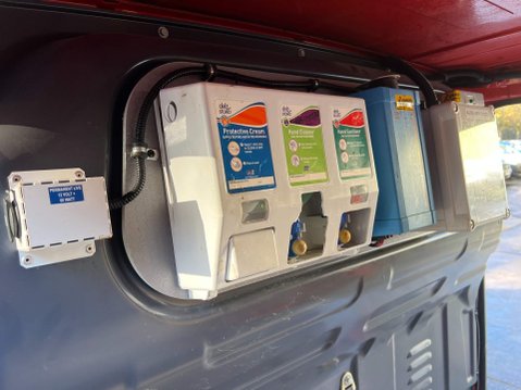 Mercedes-Benz Vito 1.6 111 CDI Panel Van 5dr Diesel Manual FWD L1 Euro 5 (114 ps) 21